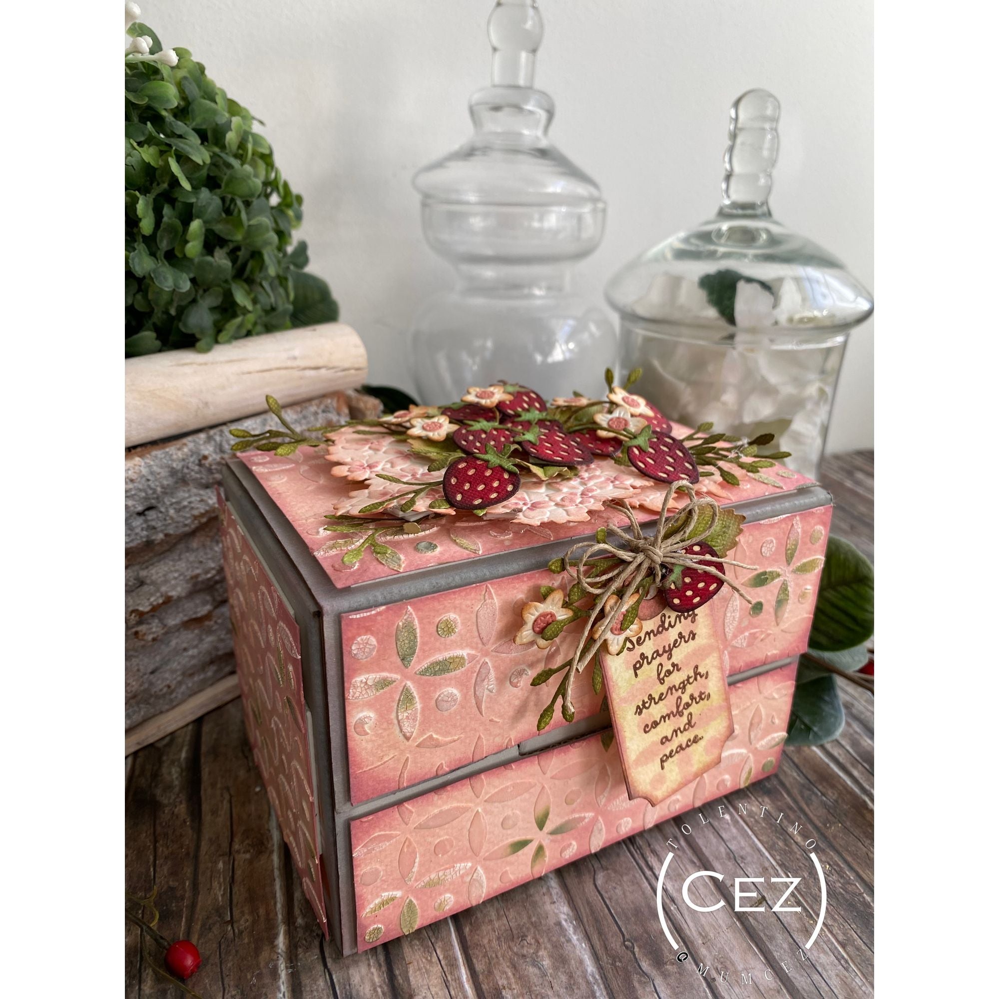 Simon Says Stamp Strawberry Pint Wafer Dies s1161 Always There Decorated Box Cez Tolentino