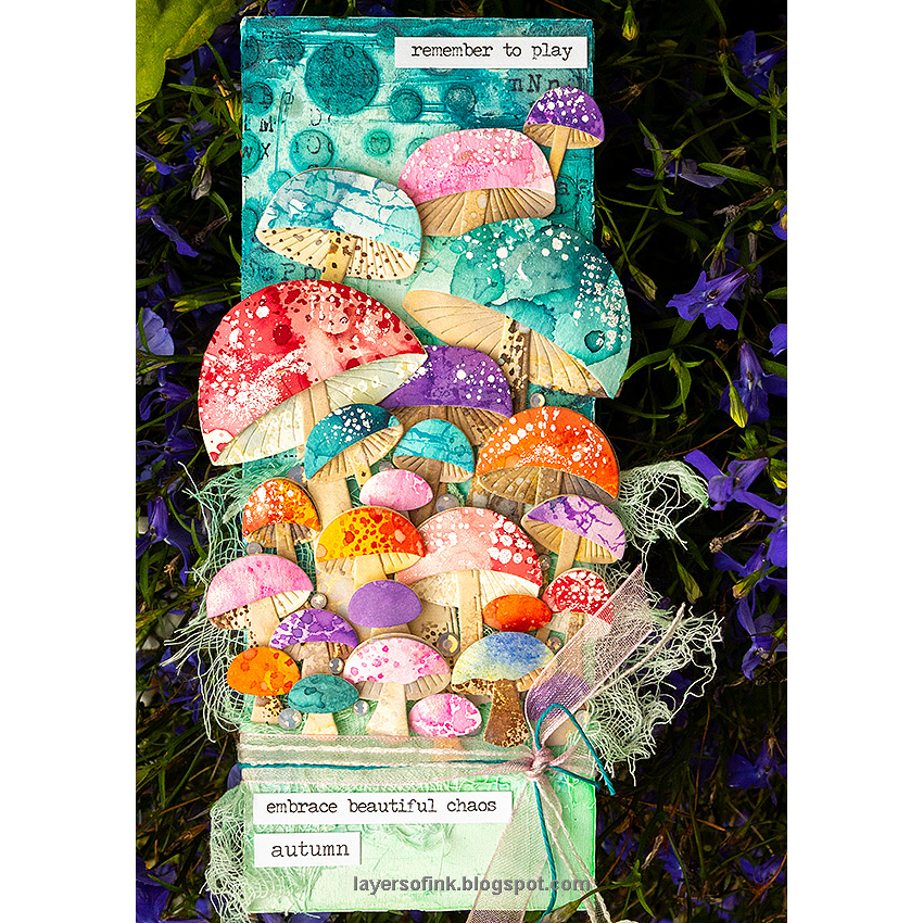 Simon Says Stamp Tall Mushrooms Wafer Dies s903 Season Of Wonder Anna-Karin Evaldsson Tons of Mushrooms Tag