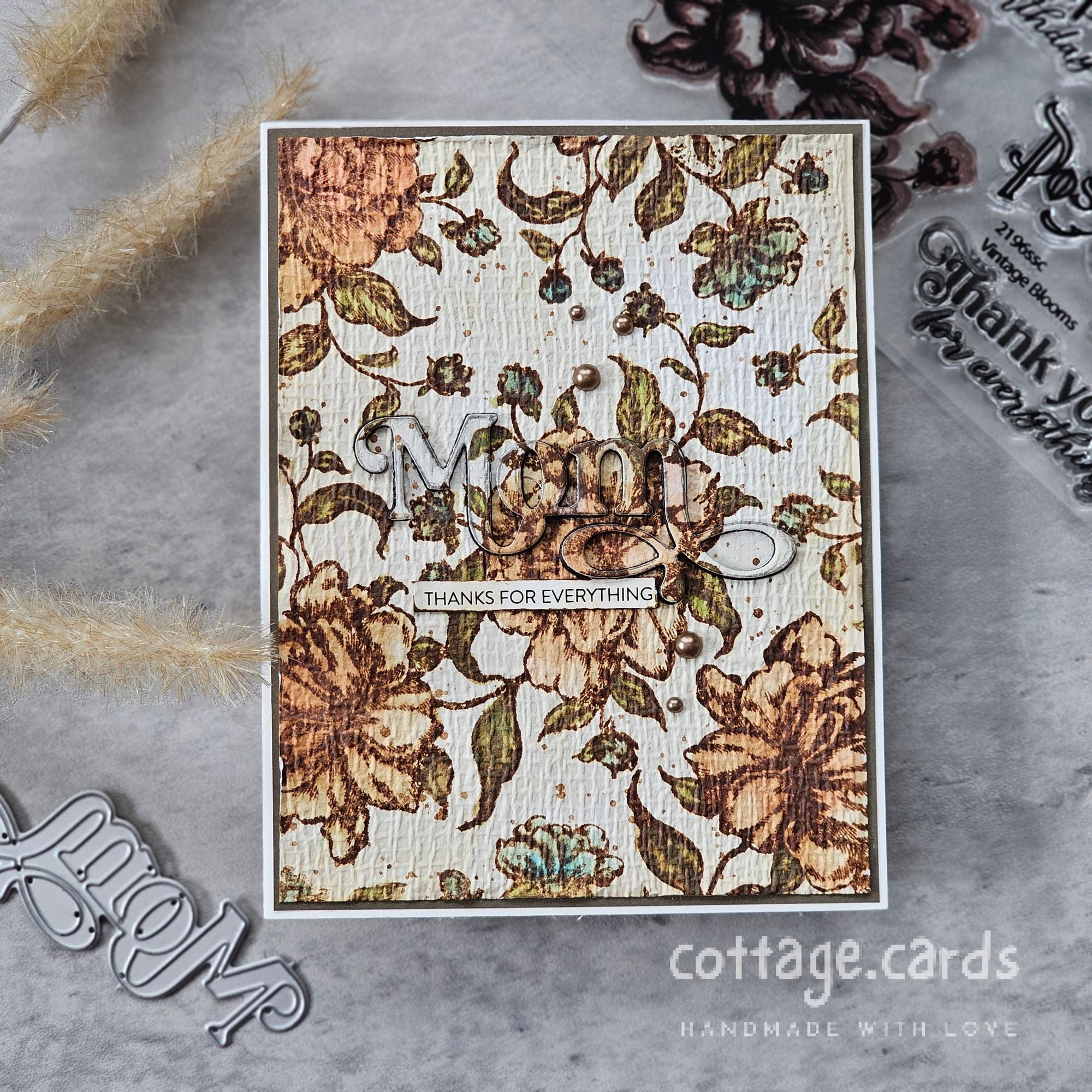 Simon Says Stamps and Dies Vintage Blooms set982vb Moments in Time Mom Card Inderjeet Kaur
