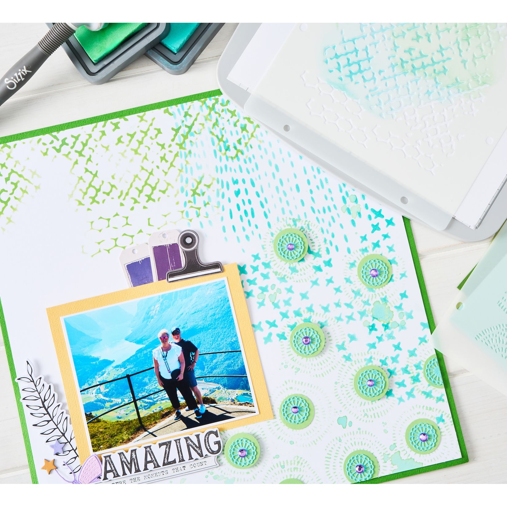 Sizzix Lovely Lace Thinlits Die Set 667165 amazing