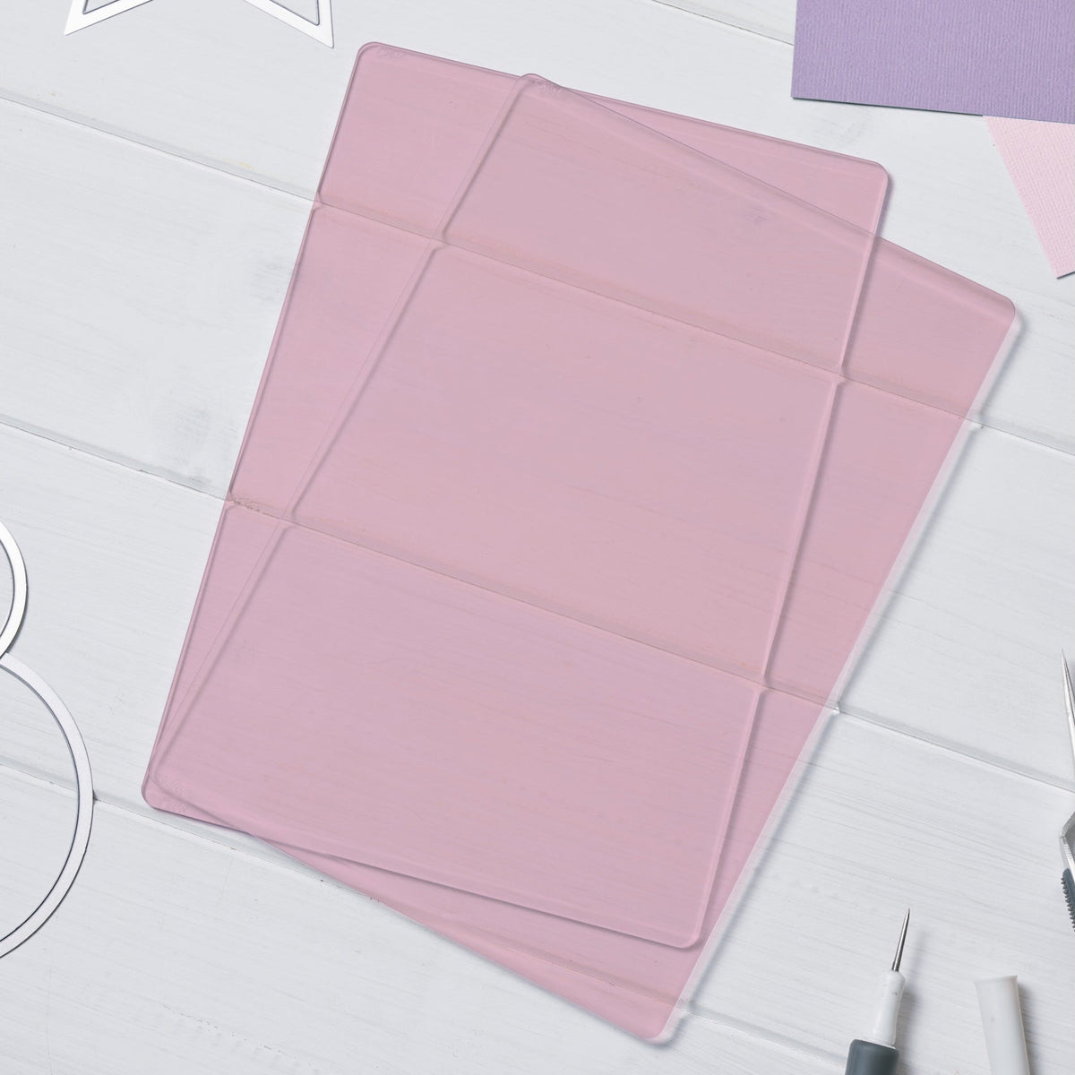 Sizzix Standard Cutting Pads Lilac 667260 close up of pair