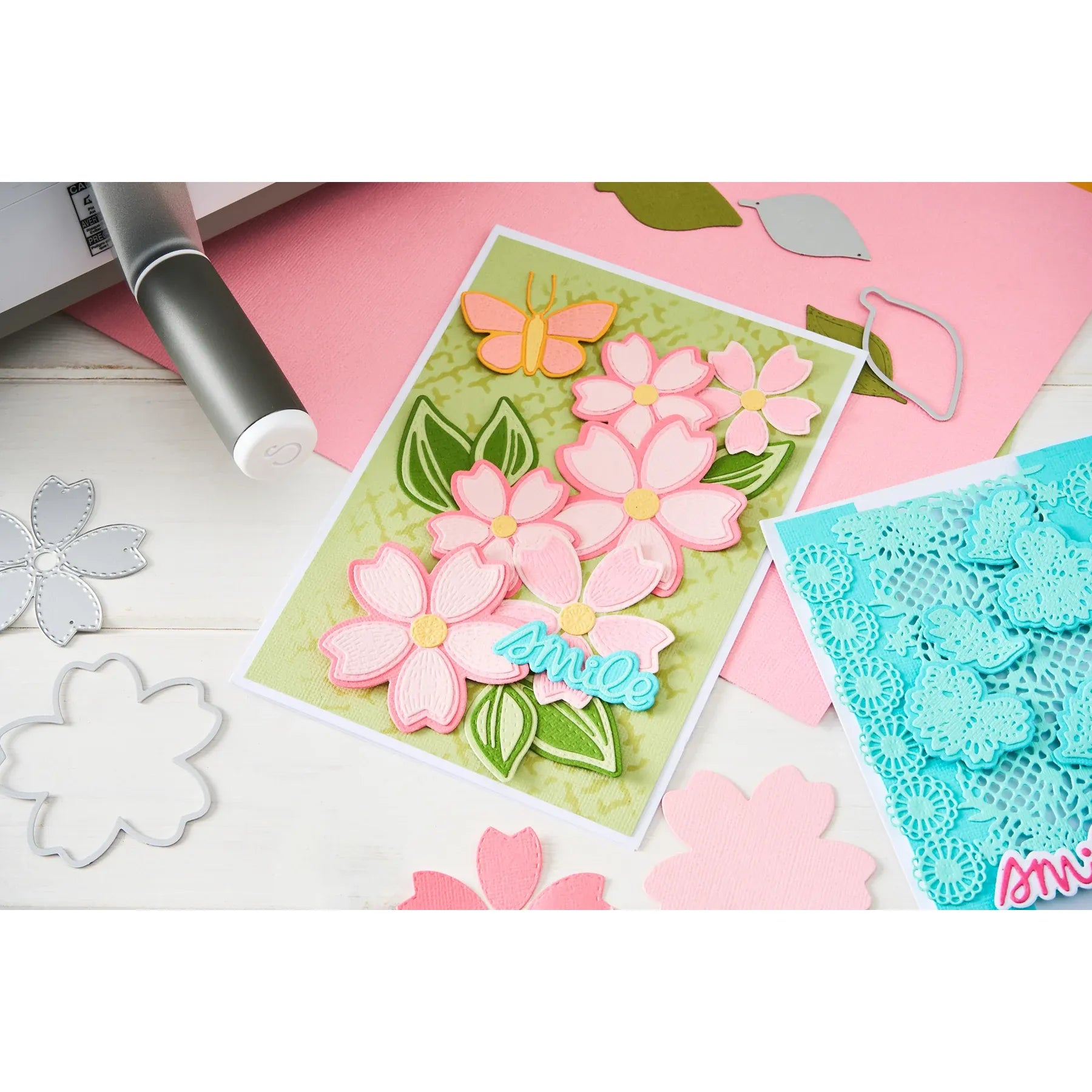 Sizzix Stitched Florals A5 Stencils 667162 – Simon Says Stamp