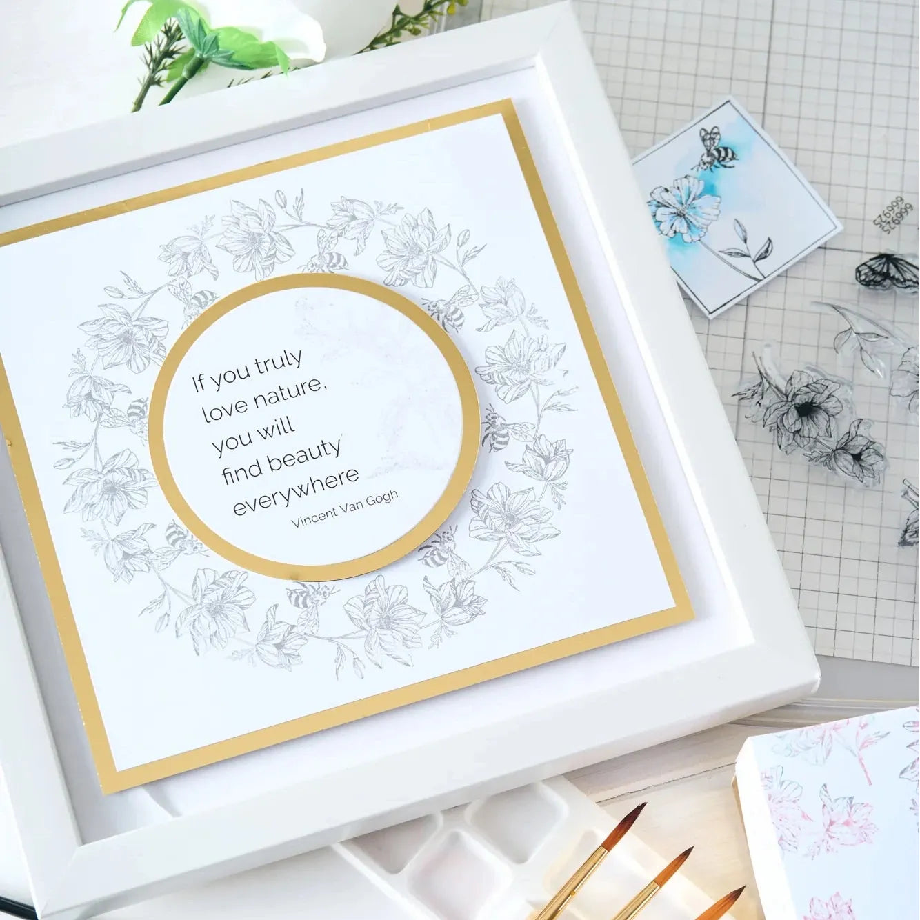 Sizzix Studio Floral Frames and Mini Flowers Clear Stamp Set 666925 beauty everywhere
