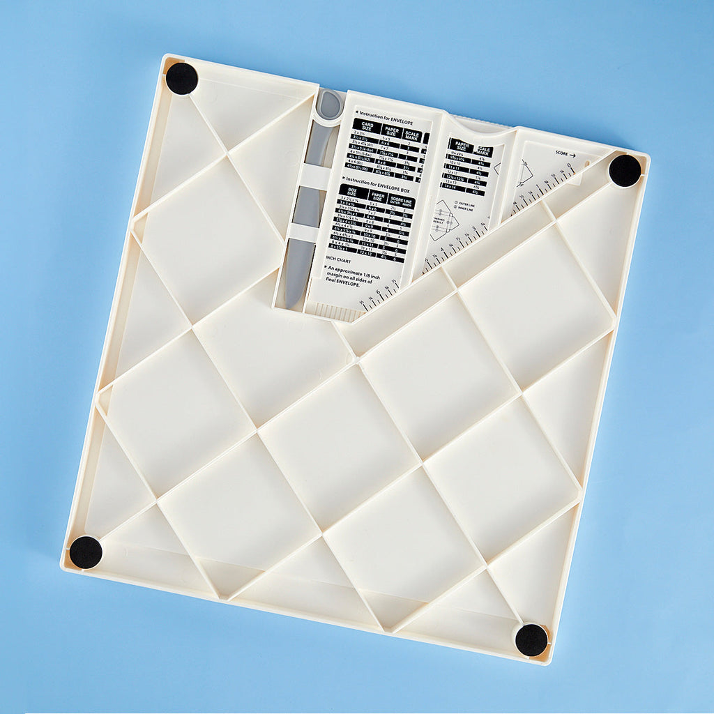 Spellbinders 12 x 12 Scoring Board t-070 back storage