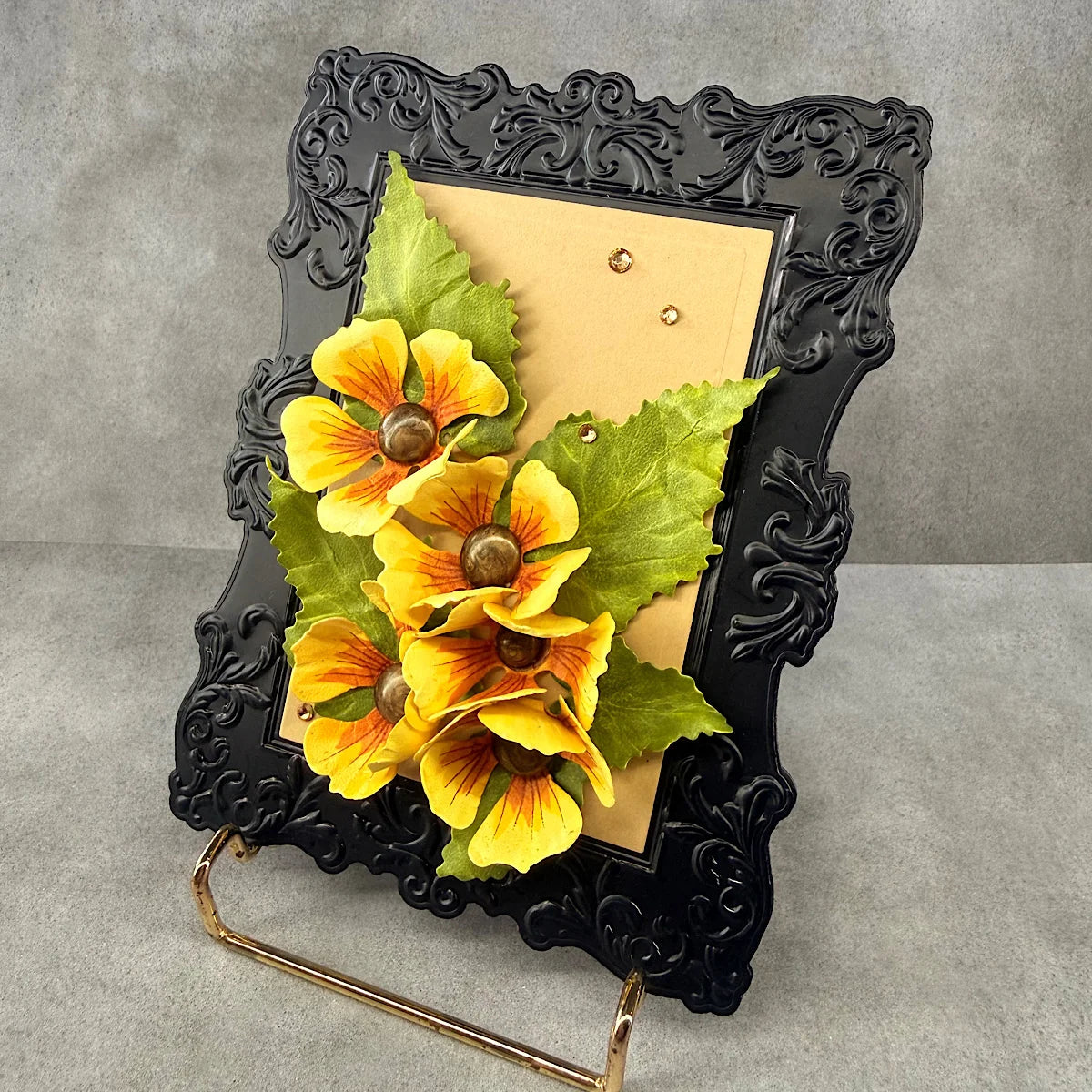 Spellbinders Black Eyed-Susan Vine Etched Dies s3-589 yellow flowers jewel pearls black frame card krista thomas