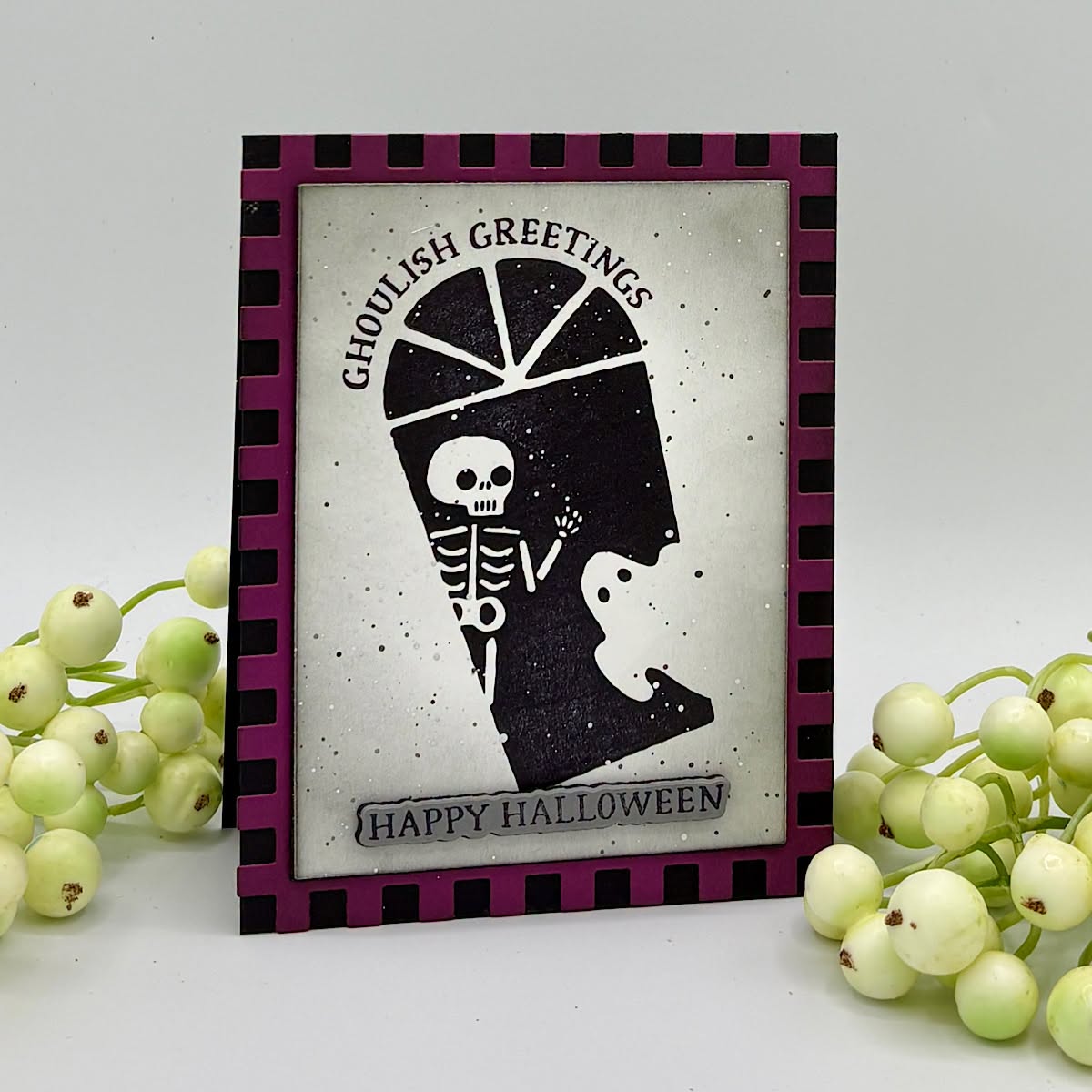 Spellbinders Ghoulish Greetings Press and Foil Plate and Die Set bp-384 ghost skeleton waving happy halloween card