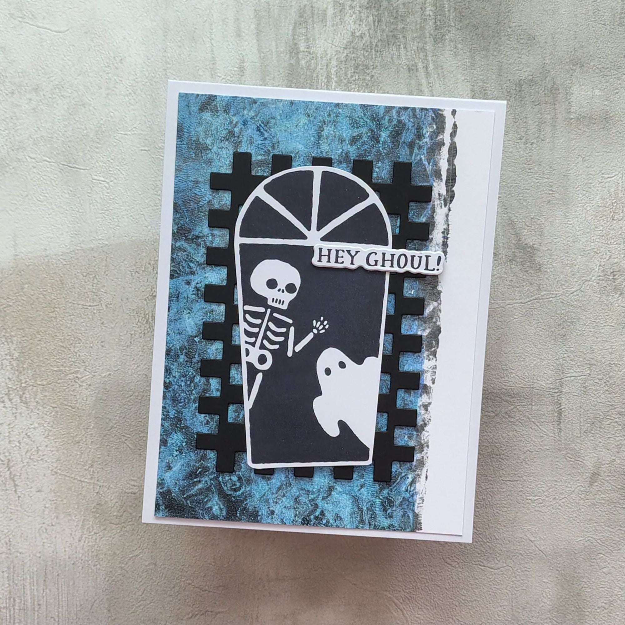 Spellbinders Ghoulish Greetings Press and Foil Plate and Die Set bp-384 skeleton ghost in window hey ghoul card