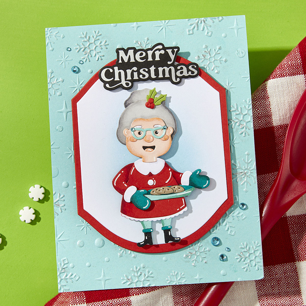 Spellbinders North Pole Friends Die Bundle cookies