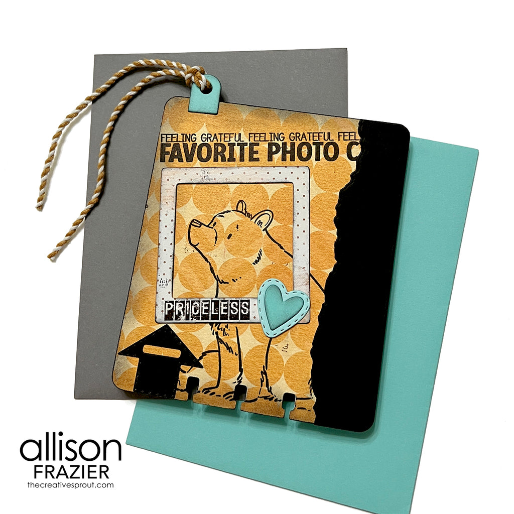 Spellbinders Wild Friends Clear Stamp Set stp-286 bear sitting circle background feeling grateful card allison frazier