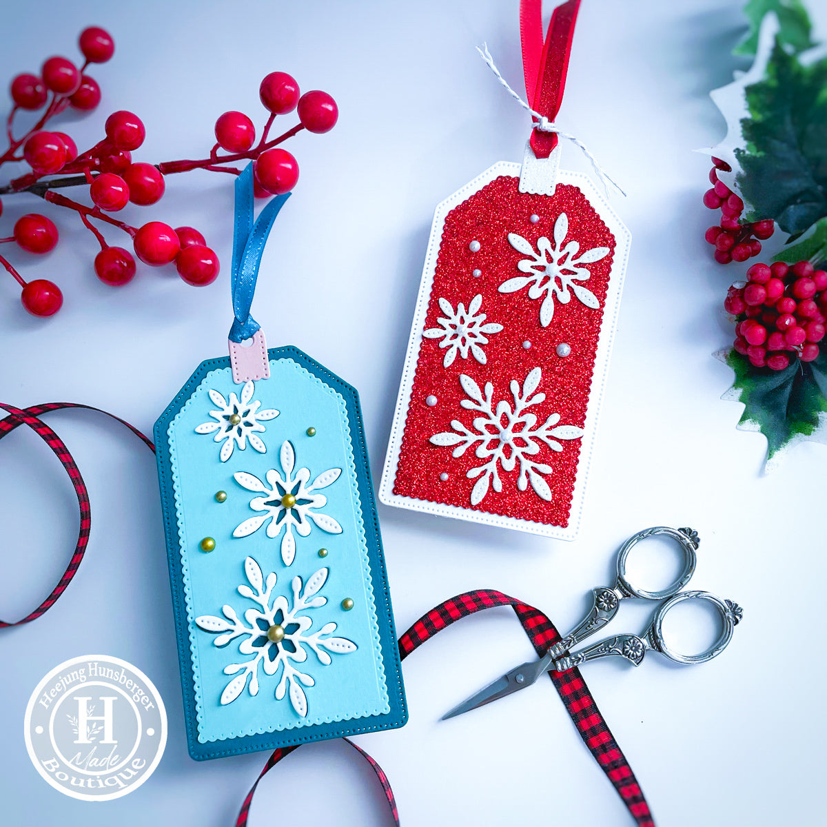 Simon Says Stamp Splendid Snowflakes Wafer Dies s1098 DieCember Christmas Tags | color-code:ALT01