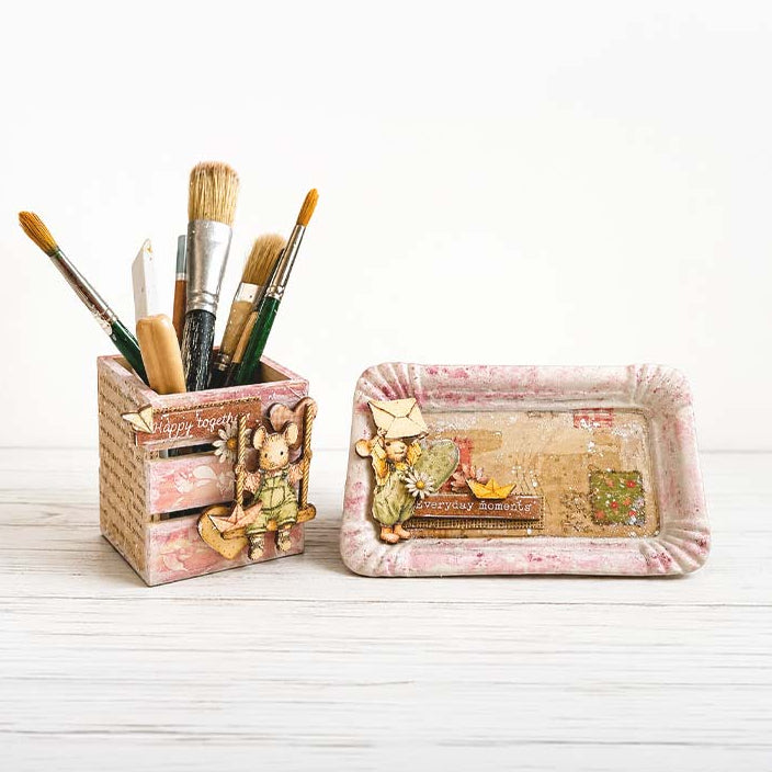 Stamperia Cozy Family Die Cuts dfldc145 mouse on swing happy together paper boat box and plate