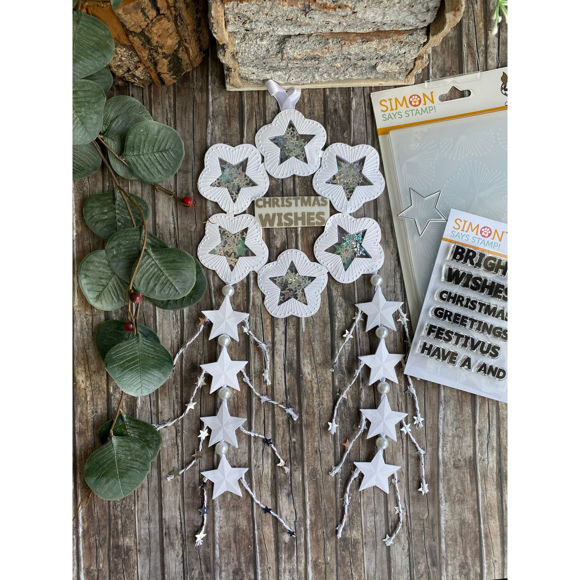 Simon Says Stamp Embossing Folder and Cutting Die Starbright sfd571 And Everything Nice Holiday Decor