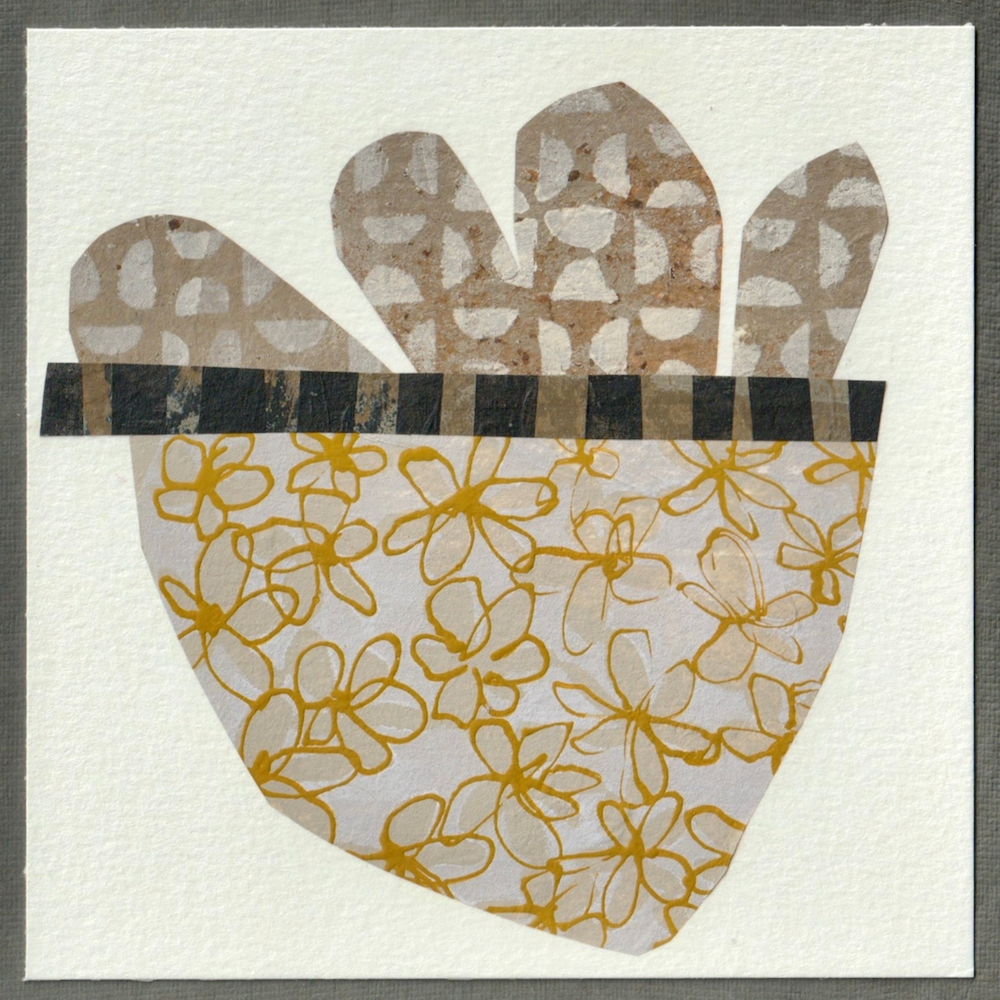 StencilGirl 70's Textile Design Stencil sa1045 flower