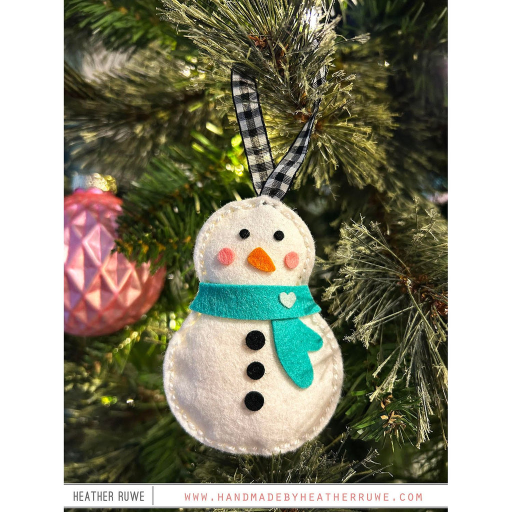 Simon Says Stamp Stitching Snowman Wafer Dies s1102 DieCember Ornament | color-code:ALT01