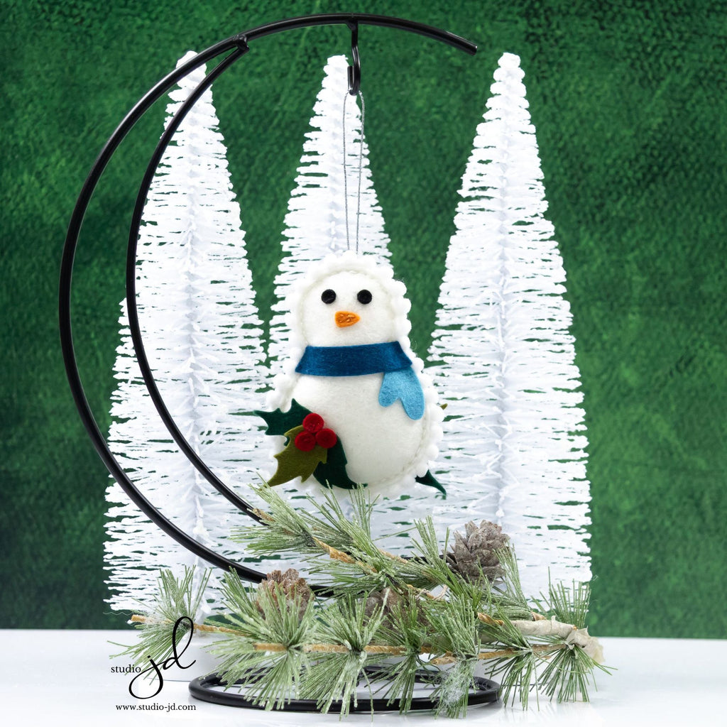 Simon Says Stamp Stitching Snowman Wafer Dies s1102 DieCember Ornament | color-code:ALT03