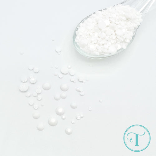 Trinity Stamps Gloss White Rhinestone Embellishment Box tsb-428 close up of white gemstones