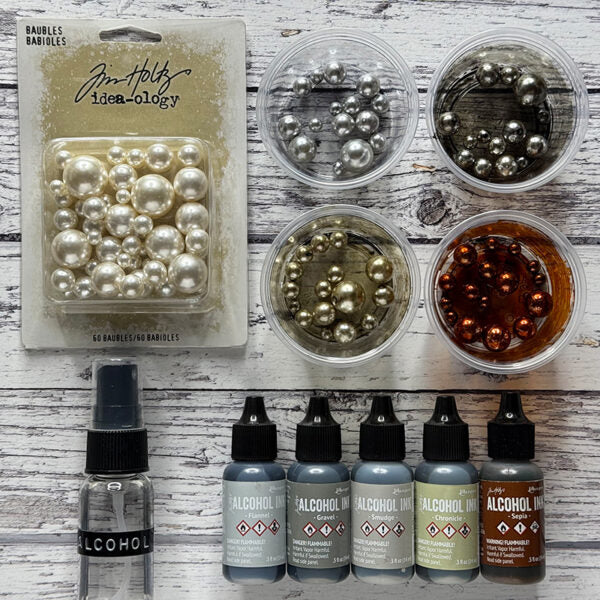 Tim Holtz Alcohol Ink Gravel Ranger tal86079 Christmas Baubles | color-code:ALT03