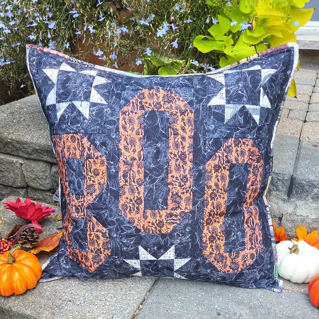 Tim Holtz Fabric Palette Canvas Cloth Halloween Bundle of 3 Fat Quarters Boo Pillow Kulbir