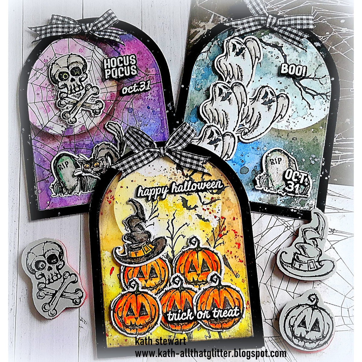 Tim Holtz Scared Silly Stamps with Simon Says Stamp Dies Bundle setss26 Kath Stewart Arched Halloween Card Trio | color-code:ALT08
