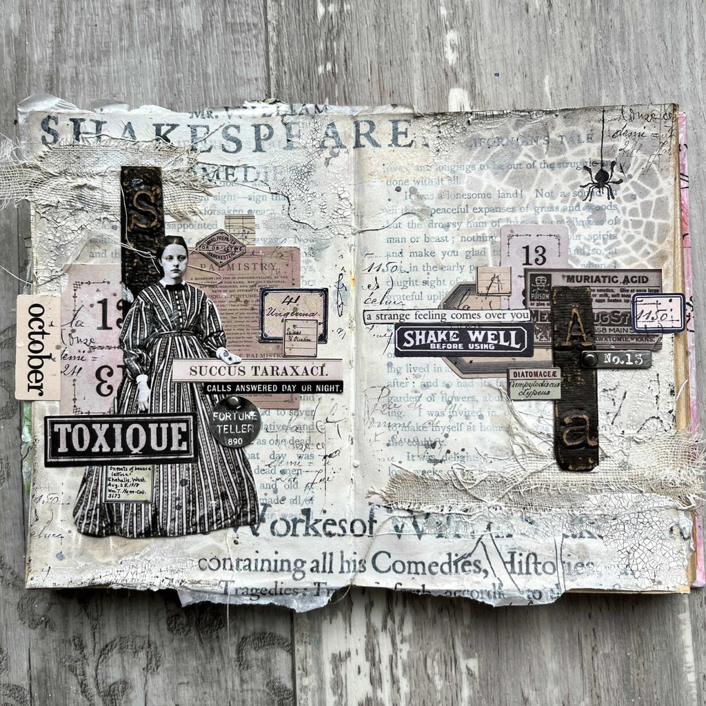 Tim Holtz Sizzix 3D Large A5 Embossing Folder Typewriter 666885 scary | color-code:ALT01