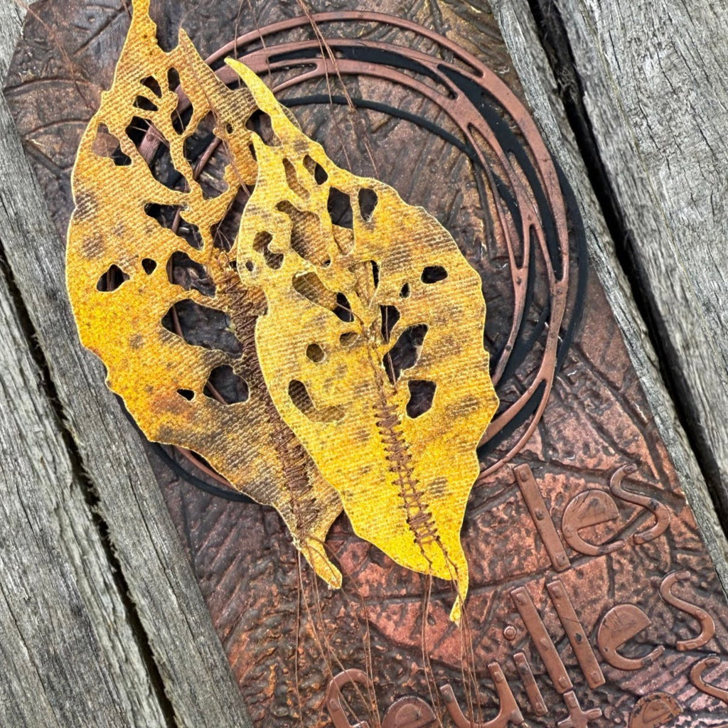 Tim Holtz Sizzix 3D Large Embossing Folder Foliage and Embossing Pad Bundle tattered