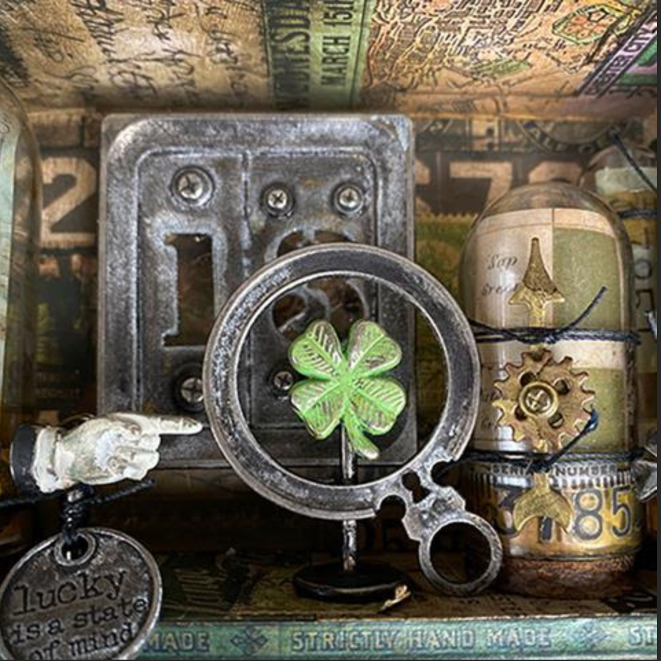 Tim Holtz idea-ology Figure Stands 2 th94368 green