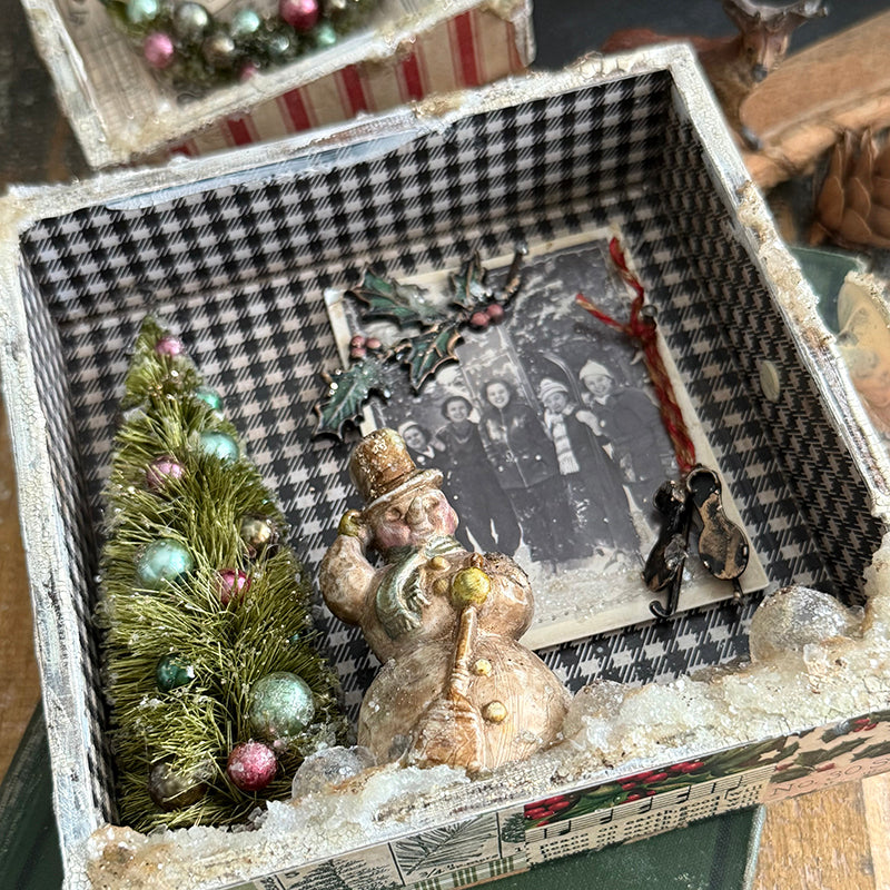 Tim Holtz idea-ology Vignette Boxes Squares th94242 stacy snowman