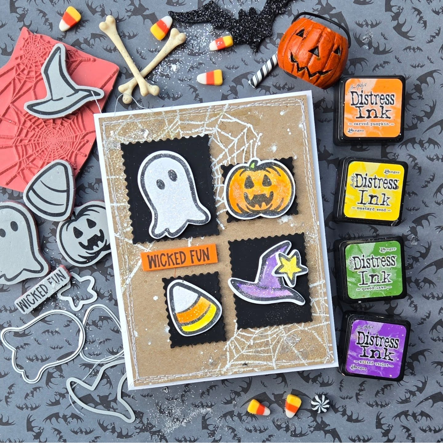 Tim Holtz Tiny Frights Stamps with Simon Says Stamp Dies Bundle settf25 Halloween Card 