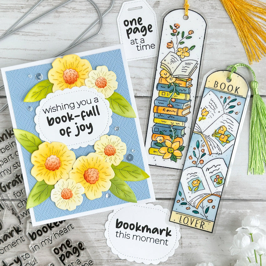 Waffle Flower Round Bookmark Book Lover Clear Stamps 421921 flowers