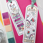 Waffle Flower Round Bookmark Book Lover Coloring Stencils 421922 purple