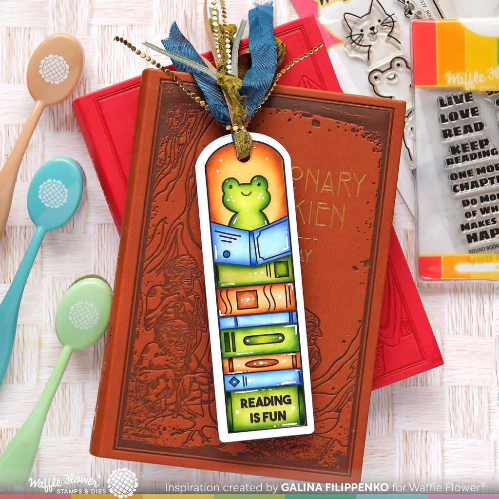 Waffle Flower Round Critter Bookmark Clear Stamps 421577