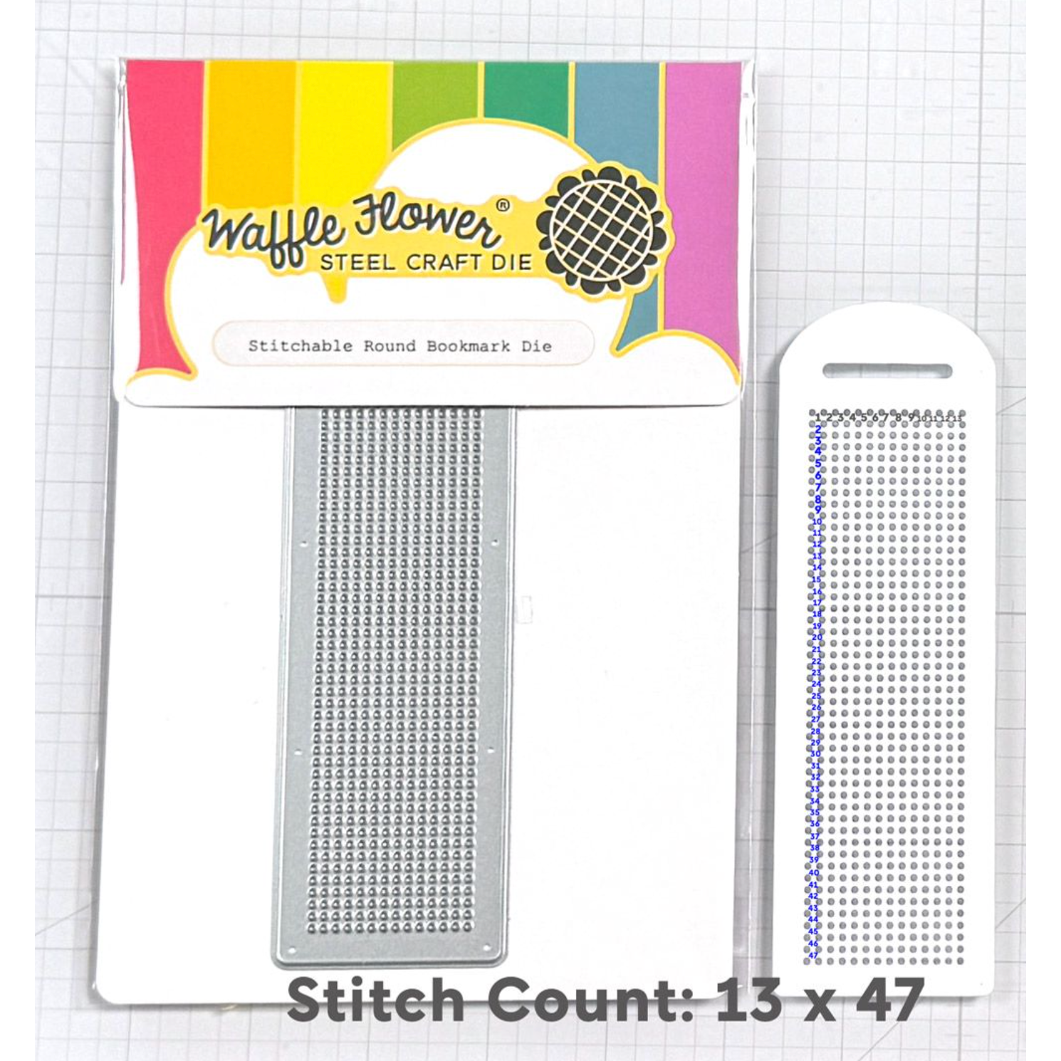 Waffle Flower Stitchable Round Bookmark Die 421824