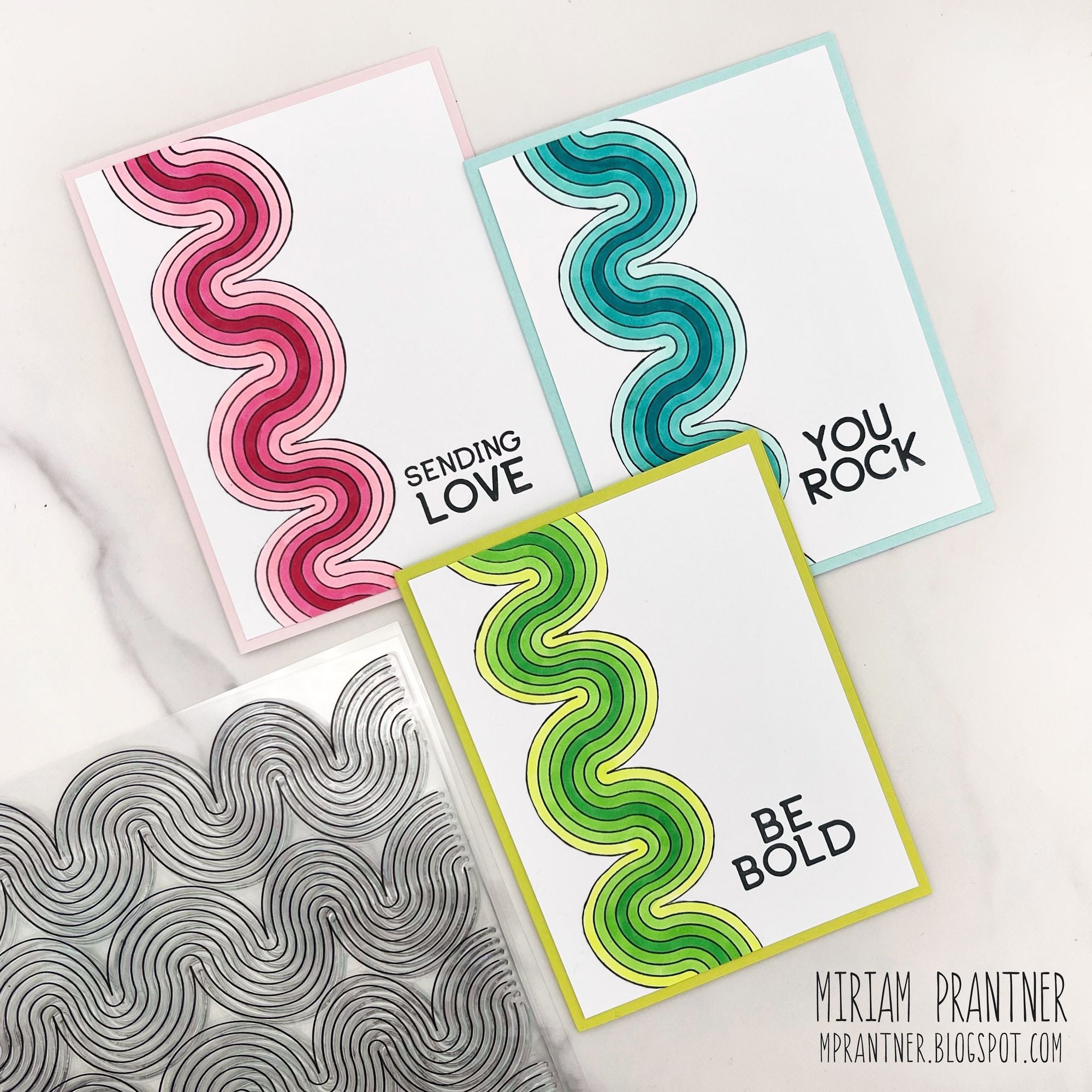 Simon Says Clear Stamp Wavy Background 1214ms You Are My Favorite Card Set | color-code:ALT03