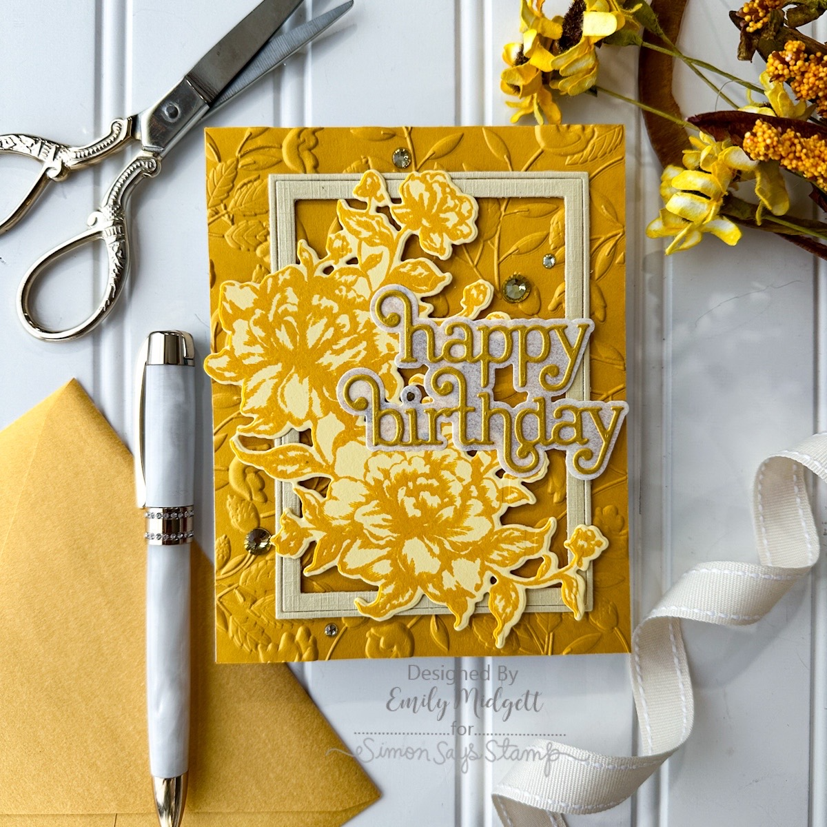 Simon Says Stamp Giggle Happy Birthday Wafer Dies s1031 Moments in Time Birthday Card | color-code:ALT05