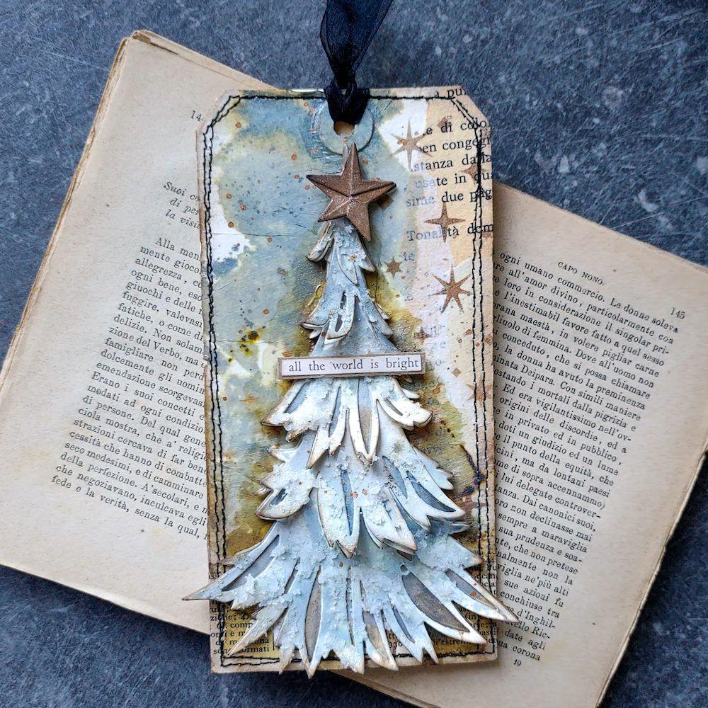 Tim Holtz Distress Ink Pad Weathered Wood Ranger TIM20257 All The World Is Bright Tag | color-code:ALT01