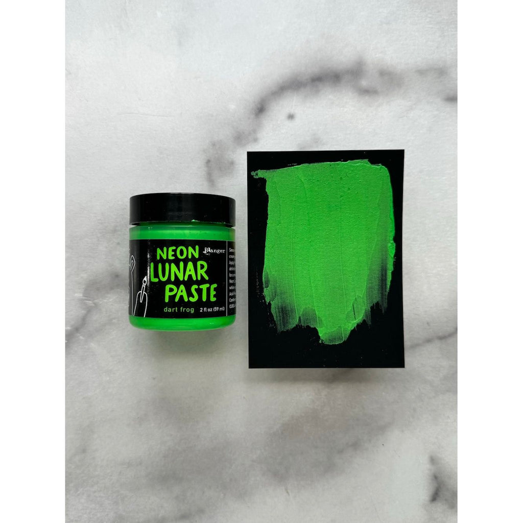 Ranger Simon Hurley Dart Frog Lunar Paste hua86147 swatch on black