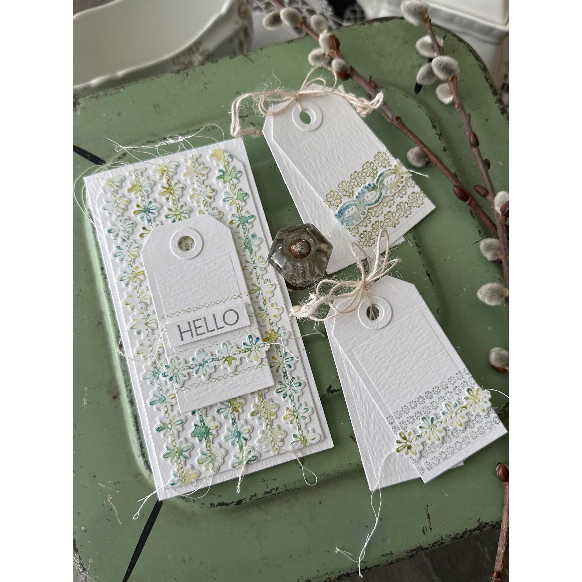 Tim Holtz Ornate Trims Stamps with Simon Says Stamp Dies Bundle setot25
