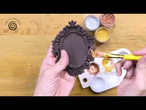 Cosmic Shimmer Large Oval Vintage Frame Silicone Mould ce0133-cs