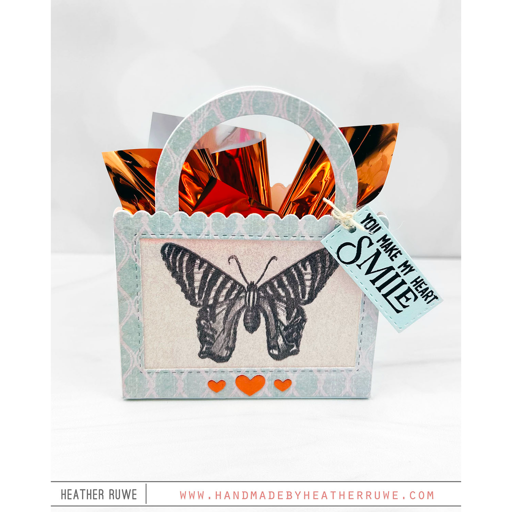 Simon Says Clear Stamps Beautiful and Curious 2243ssc Gift Bag | color-code:ALT09