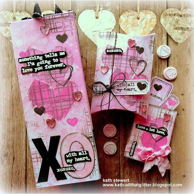 Tim Holtz Sizzix Vault Pillow Box and Bag Thinlits Dies 666568 XOXO | color-code:ALT02