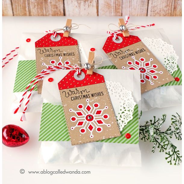 Simon Says Stamp! Simon Says Stamp STITCHED DRESS UP TAGS Wafer Die S319