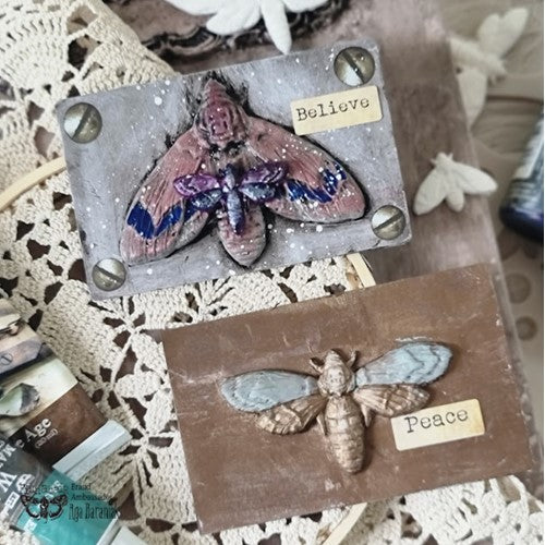 Simon Says Stamp! Prima Marketing WHITE PEARL Finnabair Art Alchemy Metallique Wax 968380 | color-code:ALT095