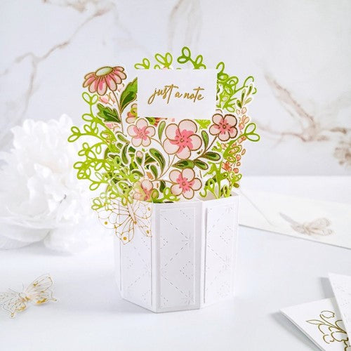 Simon Says Stamp! PinkFresh Studio BEAUTIFUL BLOOMS Layering Stencil Set 138722 | color-code:ALT04