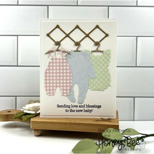 Simon Says Stamp! Honey Bee INSIDE WELCOME BABY SENTIMENTS Dies hbds-441