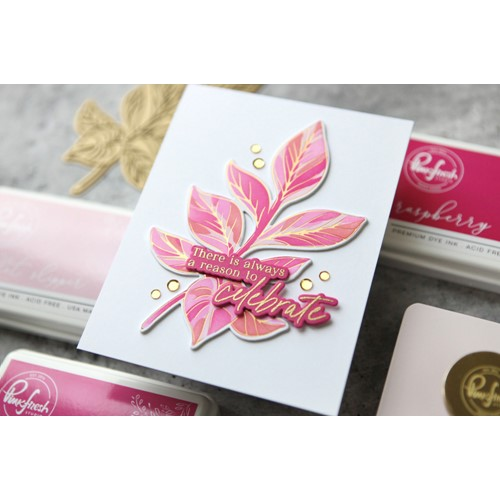 Simon Says Stamp! PinkFresh Studio DETAILED LEAF Stencil Set 183222 | color-code:ALT03